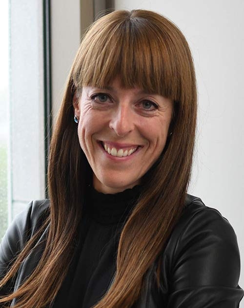 Marie-Hélène Morin, Professeure, chercheure et co-titulaire Chaire CIRUSSS Marie-Hélène Morin, Professeure, chercheure et co-titulaire Chaire CIRUSSS